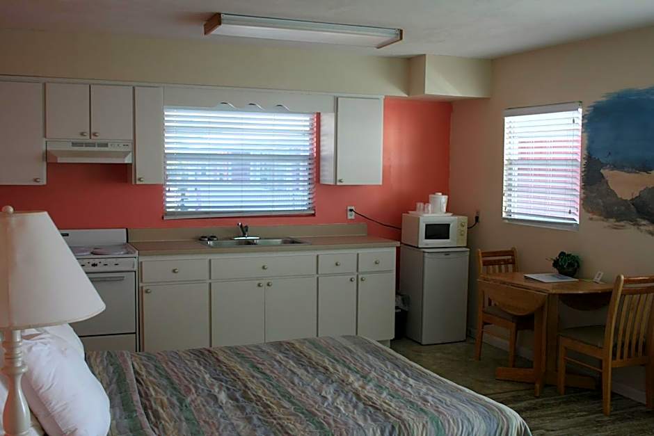Beach Front Motel Cedar Key