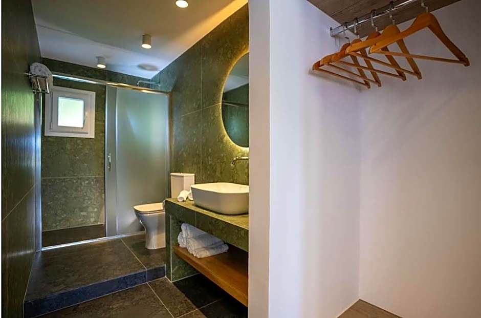 Alidian bay Suites Leros