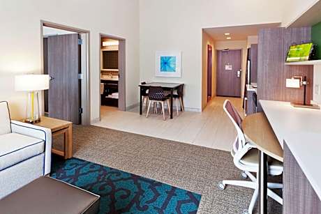 1King Hearing Accessible Suite Nonsmoking