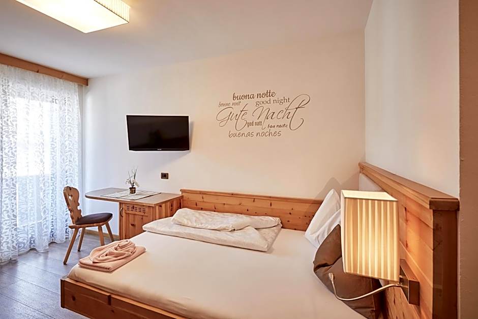 Hotel Garni Savoy - new opening