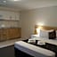 Castle Crest Motel