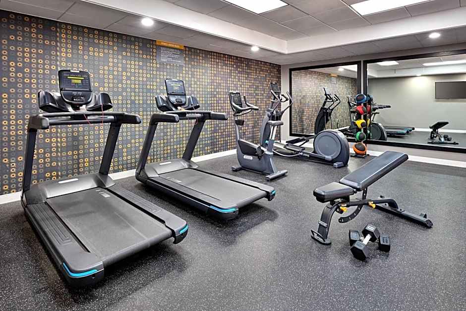 La Quinta Inn & Suites by Wyndham Thousand Oaks Newbury Park