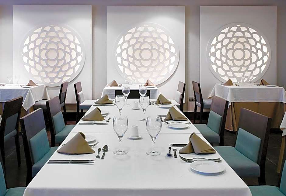 Kn Hotel Arenas del Mar Adults Only