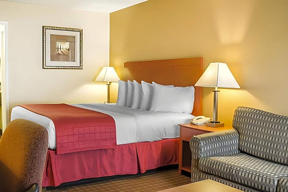 Wilkes-Barre Inn & Suites
