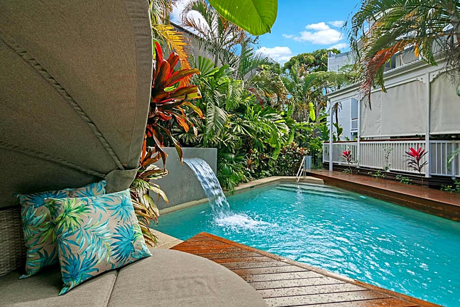 Mantra on the Inlet Port Douglas