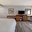 Hampton Inn By Hilton & Suites Milwaukee West