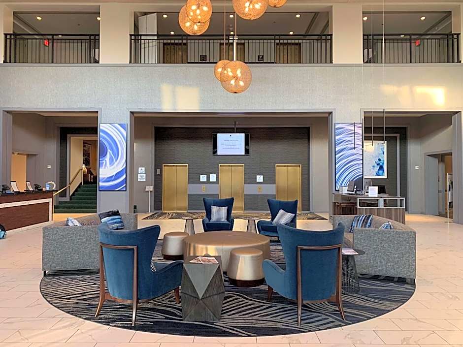 DoubleTree By Hilton Guest Suites & Conf. Center Chicago Downers Grove