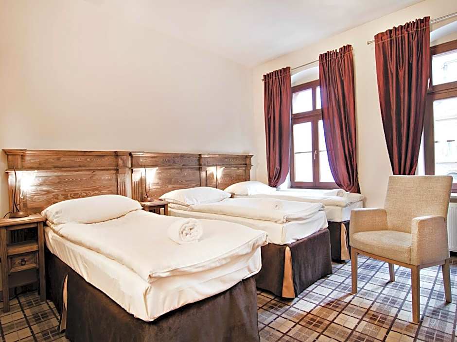 Five Stars Bed&Breakfast