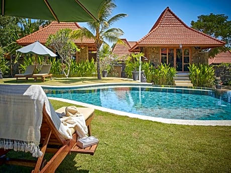 Three Monkeys Villas