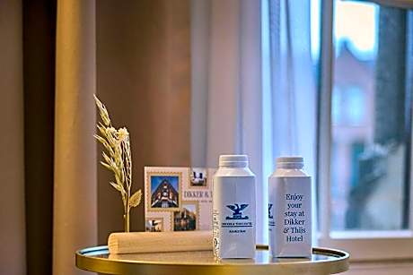 Single room Canal View