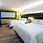 Holiday Inn Express Minneapolis West - Plymouth By IHG