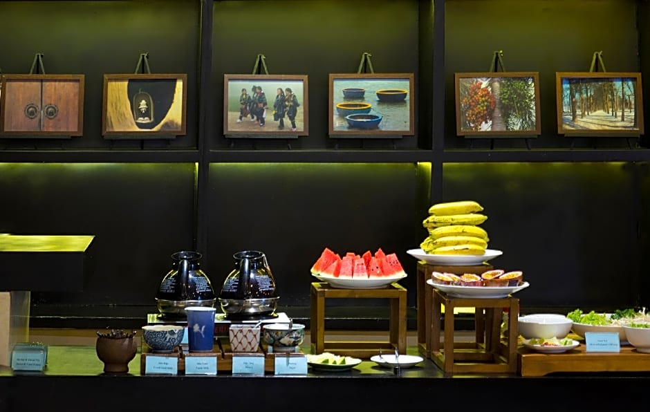 Good Vibes Central Hotel