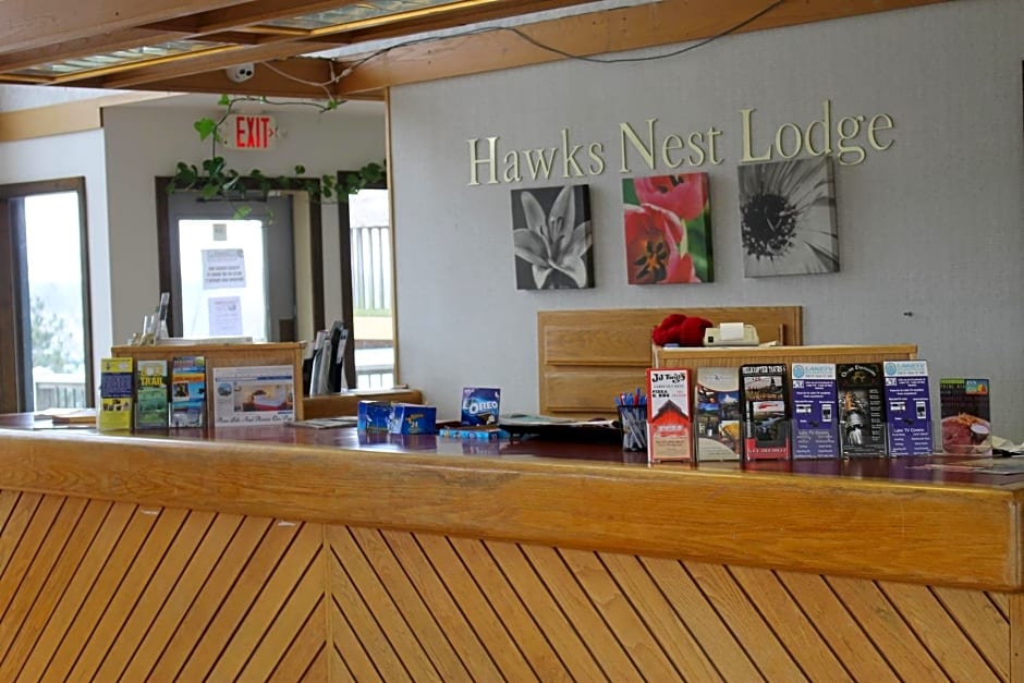 Hawk's Nest Lodge