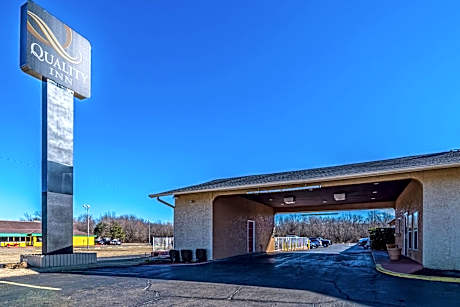 Quality Inn Glenpool - Tulsa