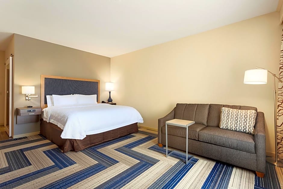 Hampton Inn by Hilton Kennewick at Southridge