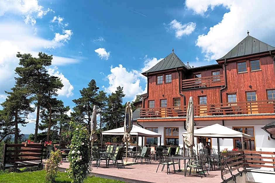 Hotel VÍTKOVA HORA
