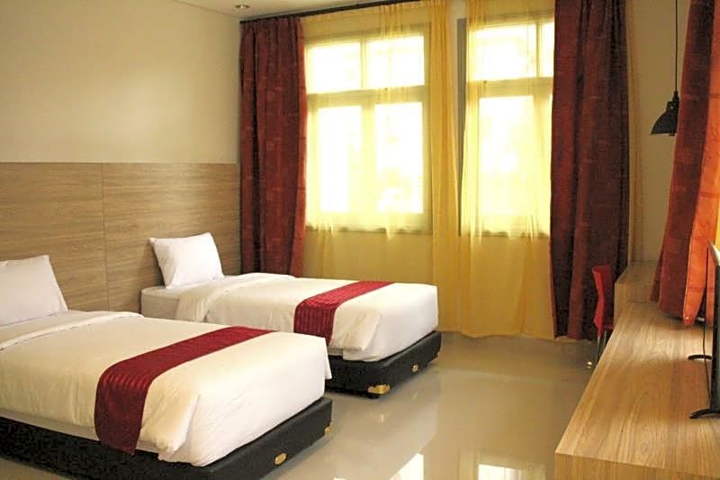 Cherry Homes Express Hotel
