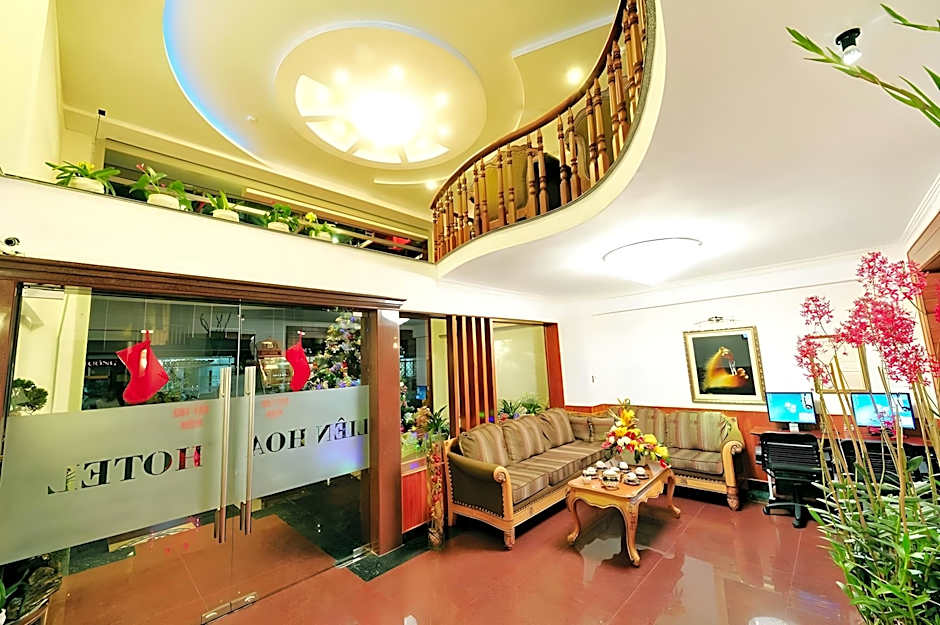 Hotel Phuoc Son