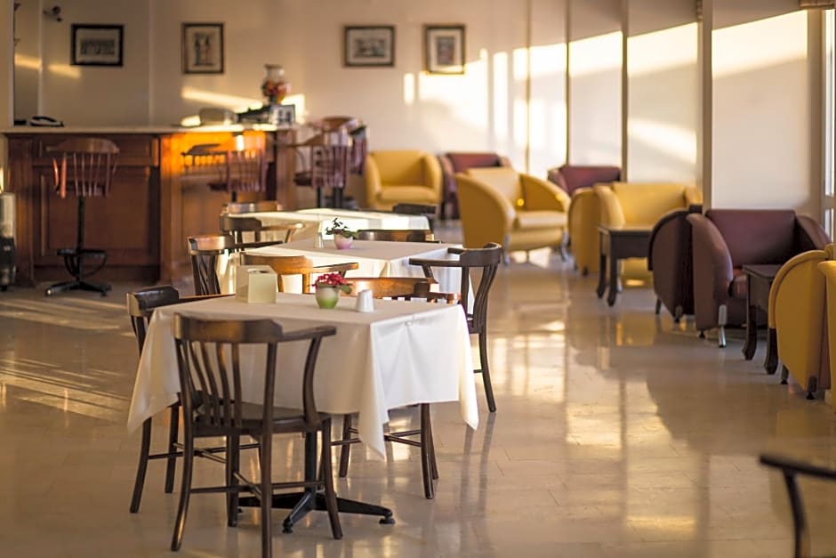 Tuntas Family Suites Kusadasi