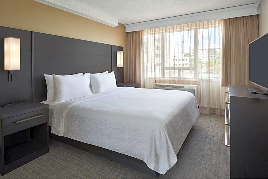 Residence Inn by Marriott London Downtown