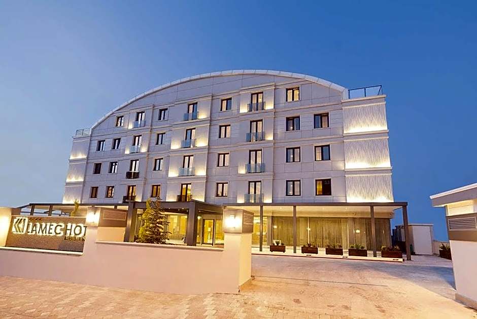 Lamec Hotel