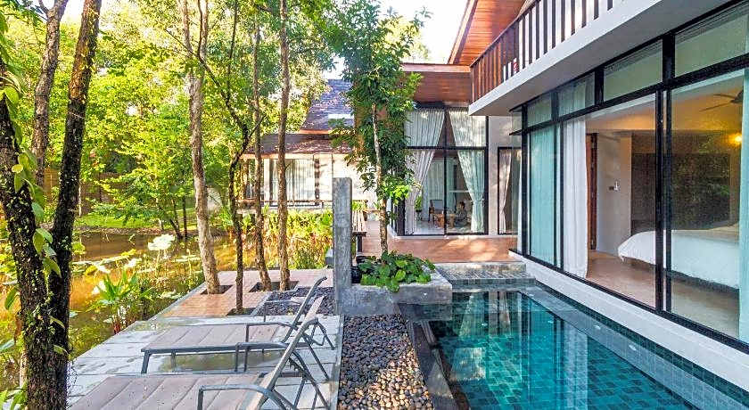 Villa Thalanena By The Beach