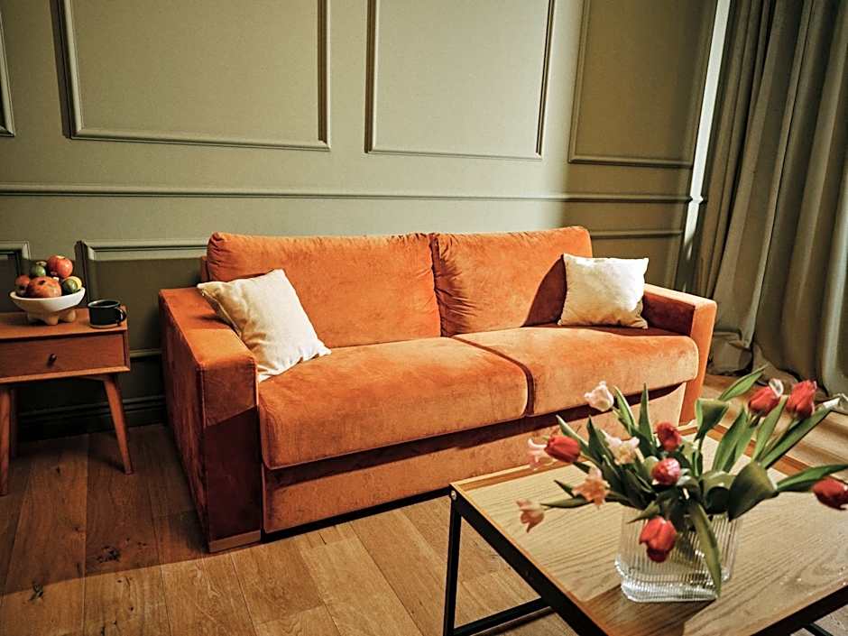 Art Apartments