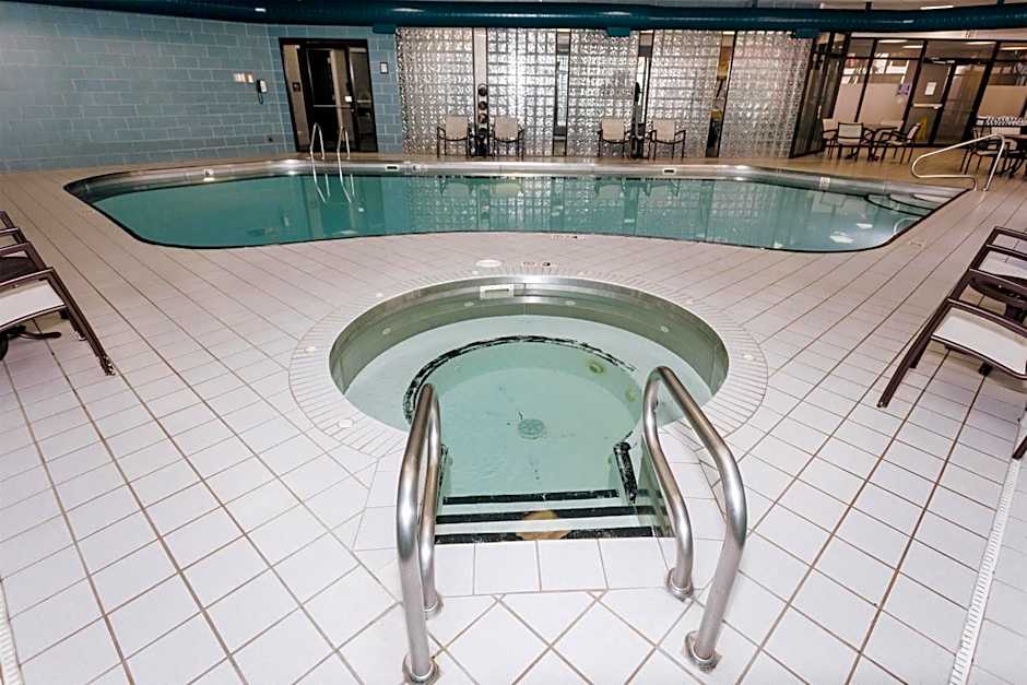 DoubleTree By Hilton Hotel Bloomington