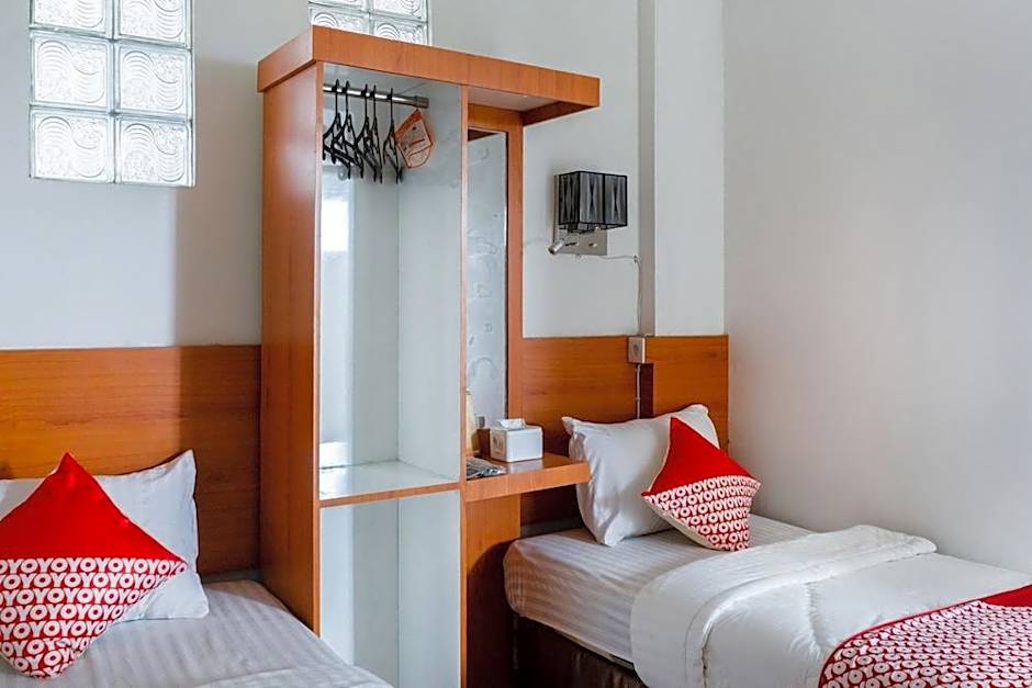 Hotel O  Alika Homestay