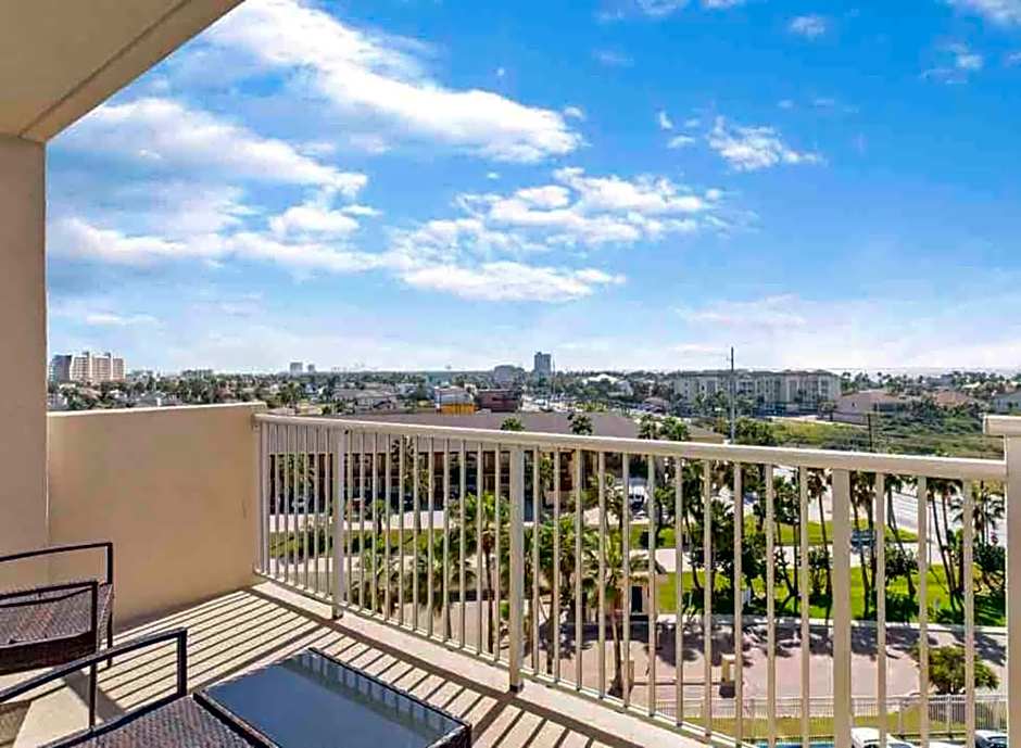 Bahia Mar Solare Tower 6th floor Bayview Condo 2bd 2ba with Pools