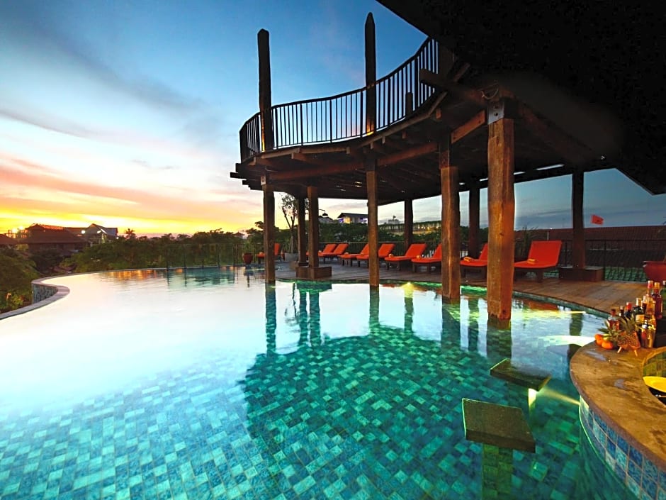 Sun Island Hotel & Spa Legian