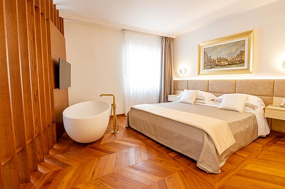 Pizzomunno Vieste Palace Hotel