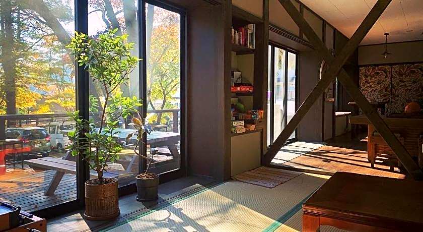 Tanigawa Valley Lodge & Coffee Roastery