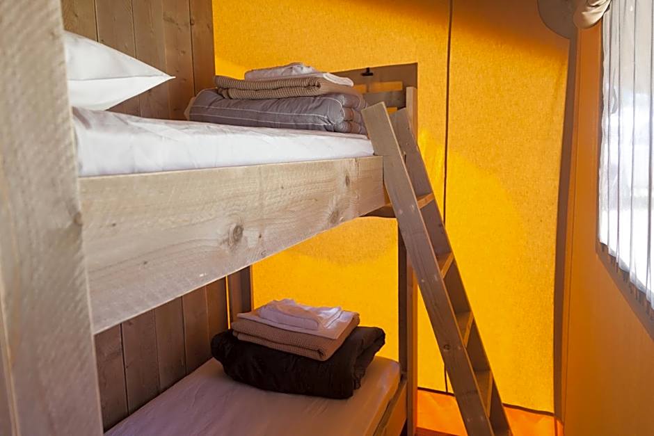 McLean Beach Holiday Park