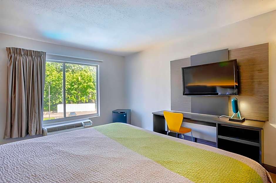 Motel 6 Virginia Beach