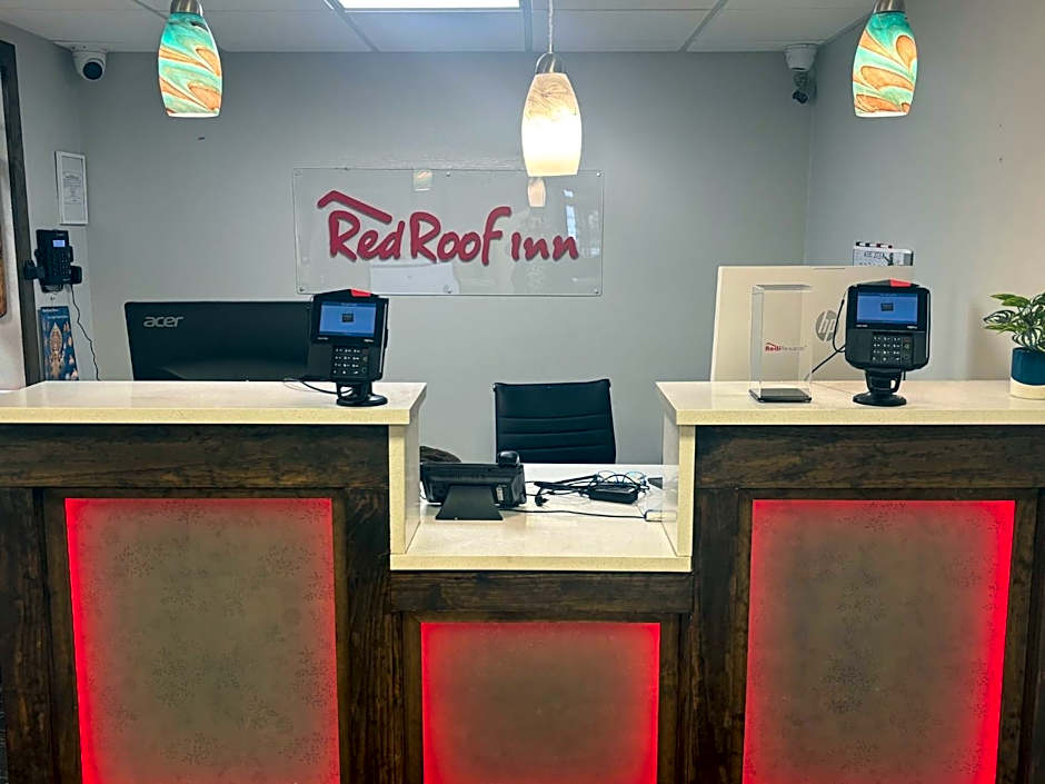 Red Roof Inn & Suites Tomah