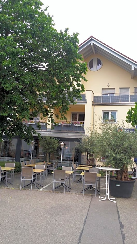 Hotel-Restaurant Zum Bäumle