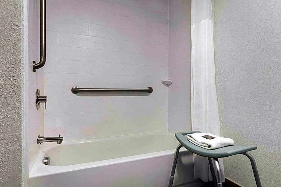 Country Inn & Suites by Radisson, Dunn, NC