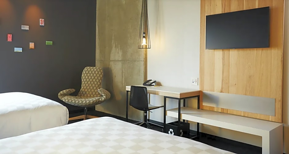 Alt Hotel Winnipeg