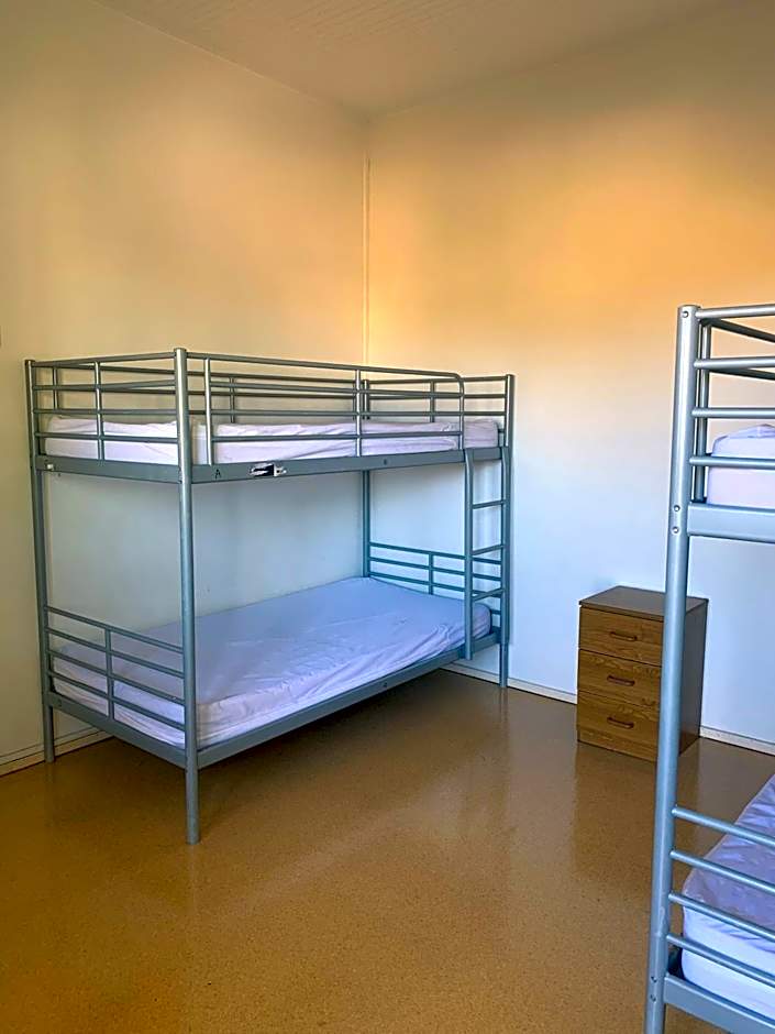 Roebuck Bay Backpackers