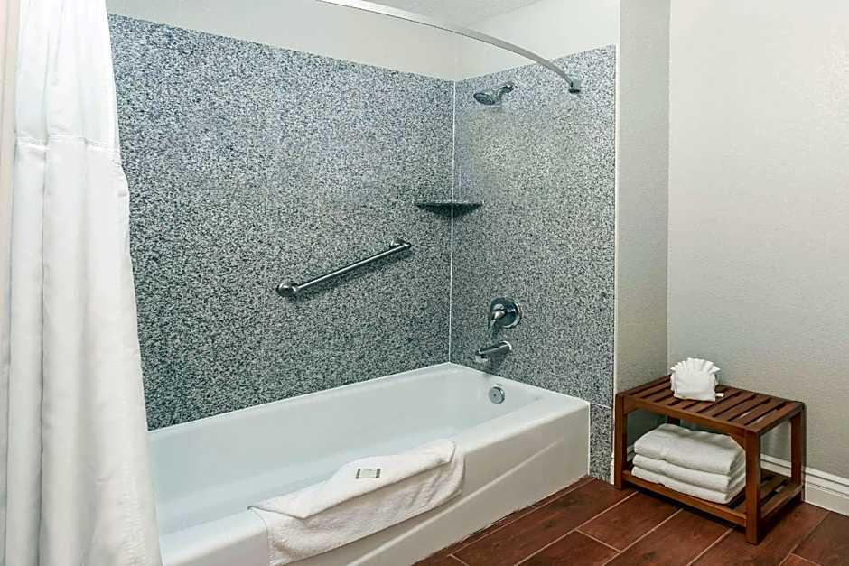 Casa Blanca Hotel & Suites Orange