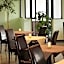 Hotel Olive Inn