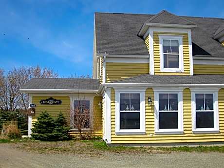 Auberge Vue d'la Dune - Dune View Inn