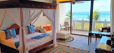 Ocean Front Suite