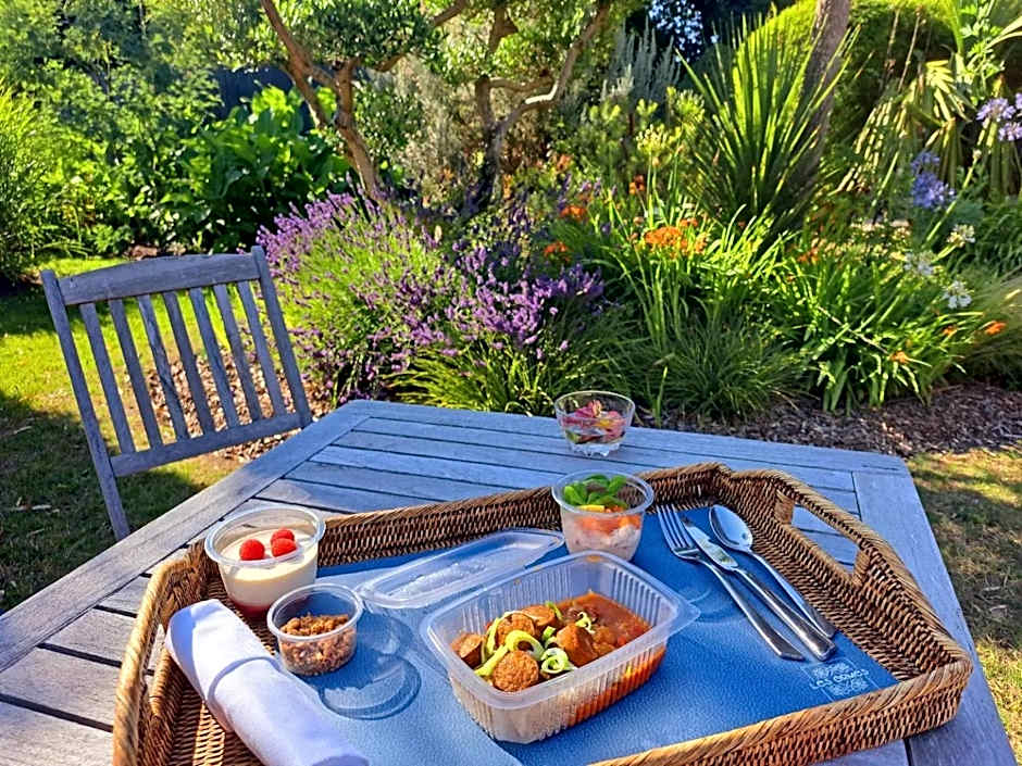 Hôtel Traiteur Les Ormes, The Originals Relais