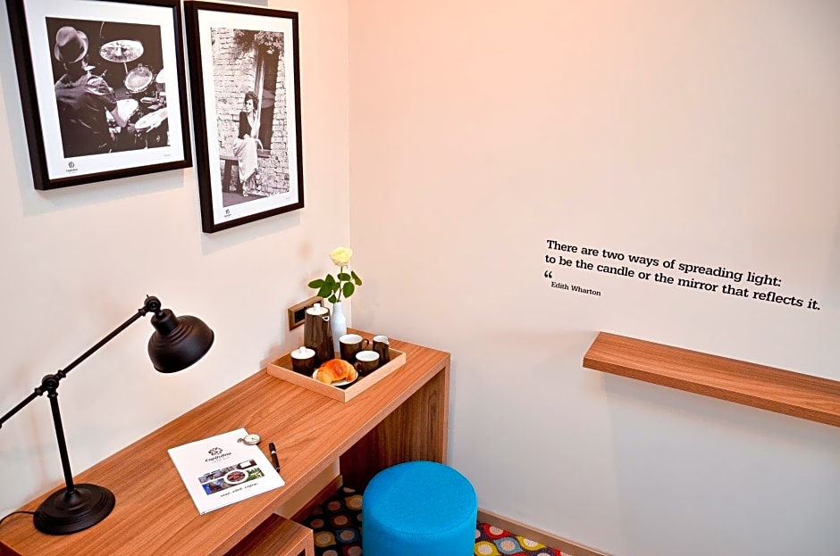 Hotel Capitolina City Chic