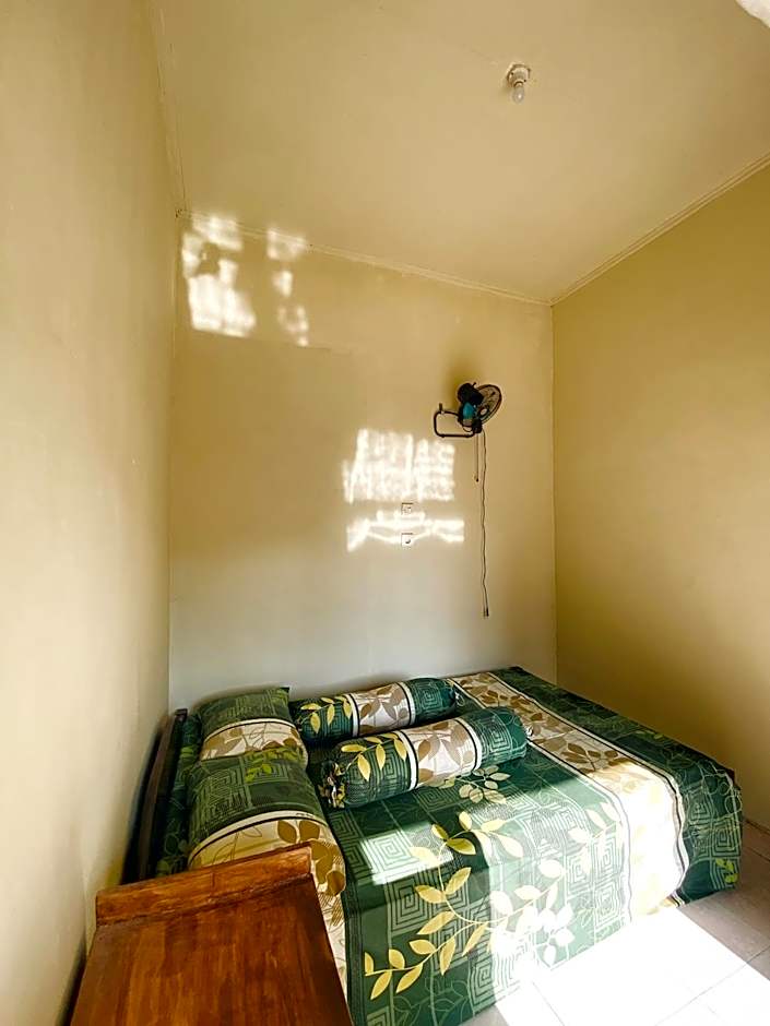 Sadewa homestay batukaras