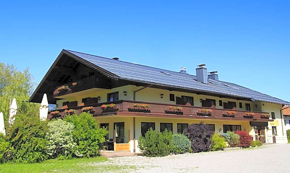DEVA Hotel-Restaurant Fischerwirt inklusive Chiemgau Card