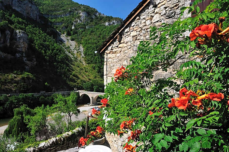 Hôtel des Bateliers