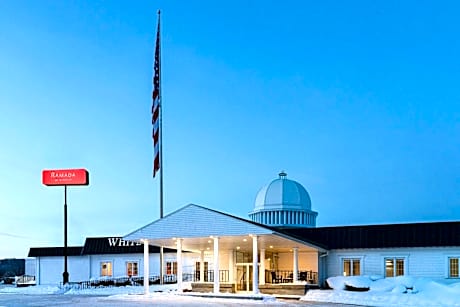 Ramada by Wyndham Richland Center